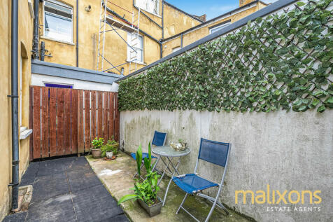 London SW16 1 bed flat for sale