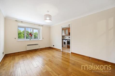 Mullards Close, Mitcham CR4 1 bed flat for sale