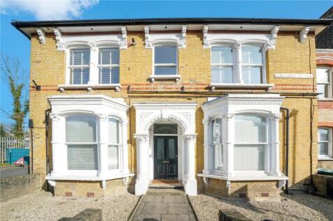 Lancaster Road, London, N4 1 bed apartment for sale