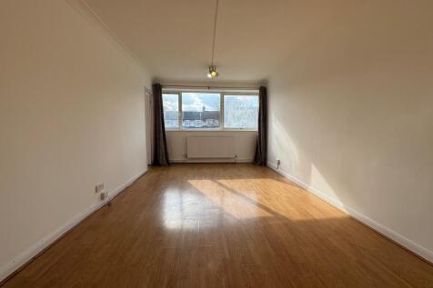 Trinity Road, Bowes Park N22 1 bed flat for sale