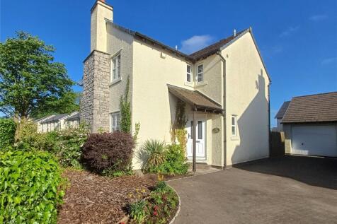 St. Marks Fold, Kendal LA9 3 bed detached house for sale