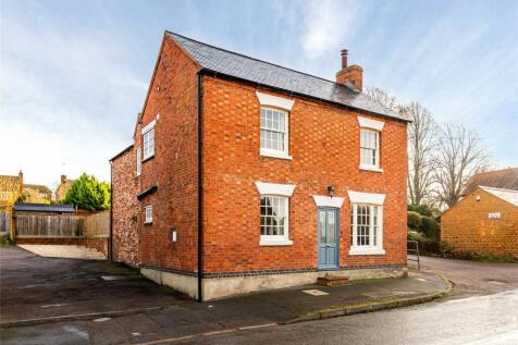 High Street, Bugbrooke... 4 bed detached house for sale