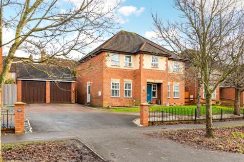 Graham Hill Road, Towcester... 4 bed detached house for sale