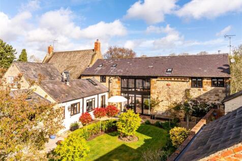 Water Lane, Bradden, Towcester... 4 bed barn conversion for sale
