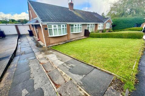 2 bedroom semi-detached bungalow for sale