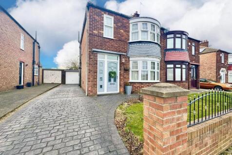 Lime Road, Normanby, Middlesbrough 3 bed semi