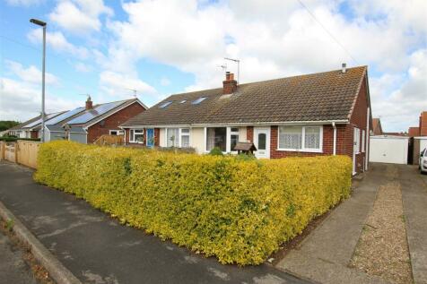 2 bedroom semi-detached bungalow for sale