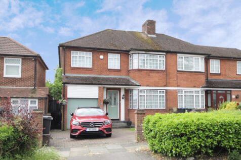 4 bedroom semi-detached house for sale