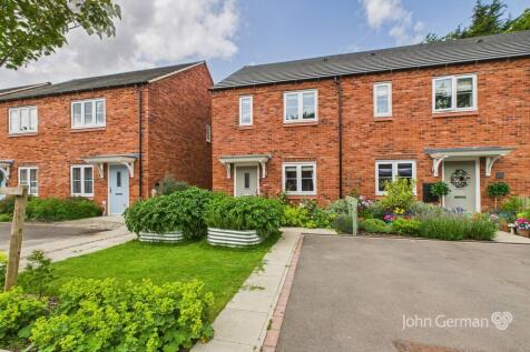 3 bedroom end of terrace house for sale