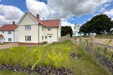 Peasenhall, Suffolk 4 bed detached house for sale