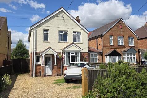 Halse Road, Brackley 3 bed detached house for sale