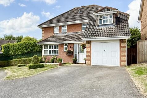 Humphries Drive, Brackley 4 bed detached house for sale