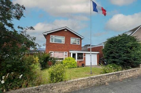 Tal Y Fan, Glan Conwy 4 bed detached house for sale
