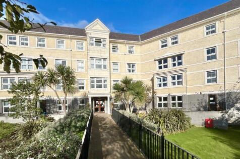 Cwrt St Tudno, Llandudno 1 bed apartment for sale