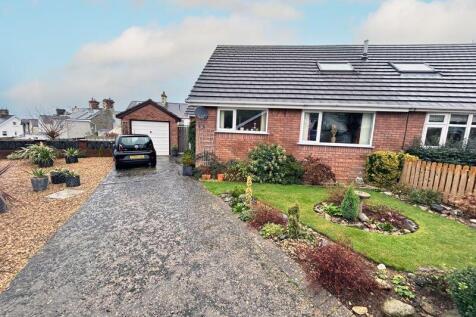 3 bedroom semi-detached bungalow for sale
