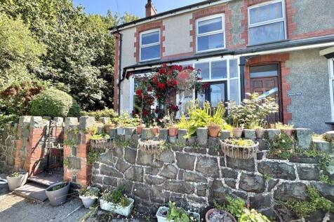 Rock Villa Road, Penmaenmawr 2 bed semi