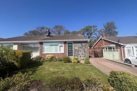 Cwm Estyn, Deganwy 2 bed bungalow for sale