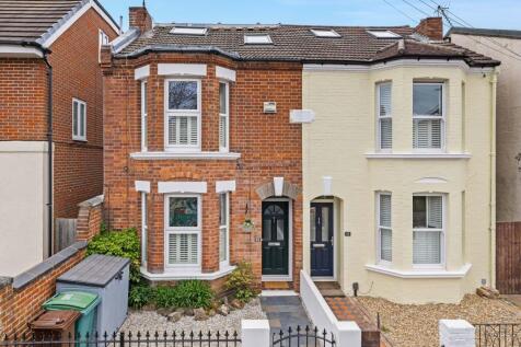 Albion Road, Tunbridge Wells, TN1 4 bed semi