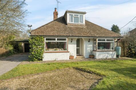 3 bedroom detached bungalow for sale