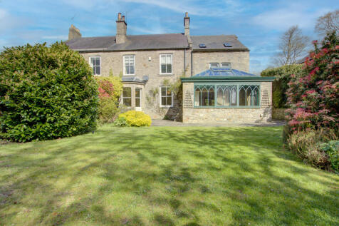 Newcastle Road, Corbridge... 4 bed semi