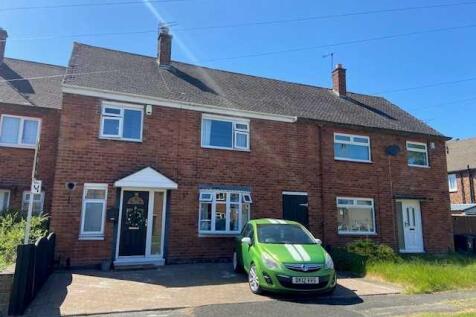 3 bedroom terraced house for sale