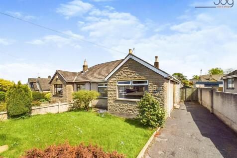 2 bedroom semi-detached bungalow for sale