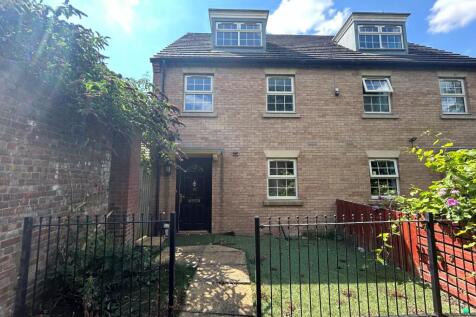 Baseball Drive, Derby, DE23 3 bed terraced house for sale