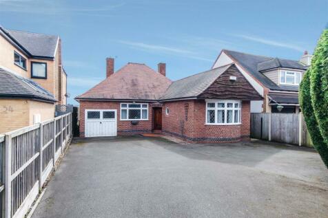 3 bedroom detached bungalow for sale