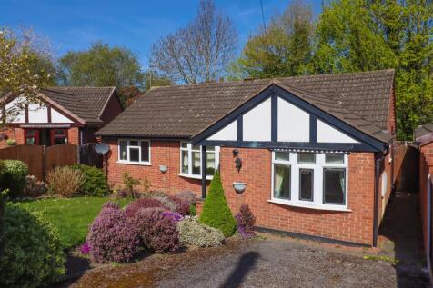 3 bedroom detached bungalow for sale