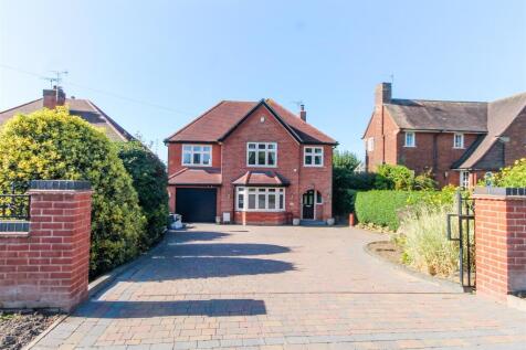 6 bedroom detached house for sale