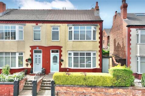 Greenway Road, Devonshire Park... 3 bed semi