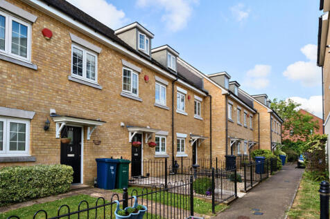 Brownlow Close, New Barnet... 3 bed terraced house for sale