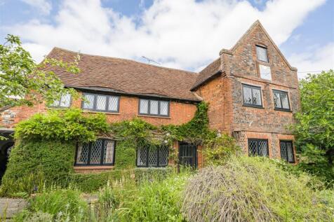 Ash Street, Ash, Aldershot 5 bed house for sale