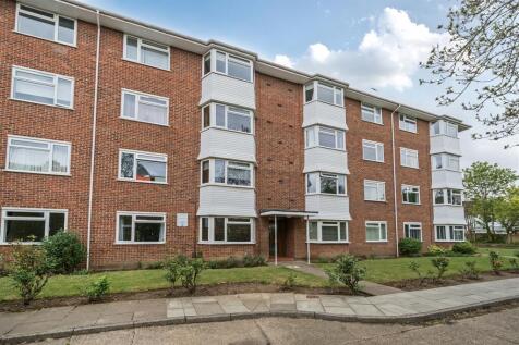 Portsmouth Road, Surbiton 2 bed apartment for sale