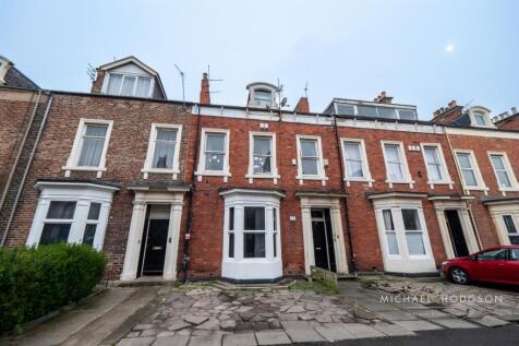 6 bedroom terraced house for sale