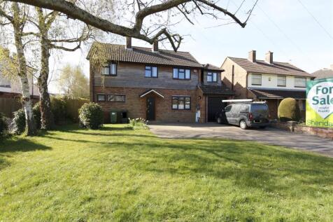 Shefford Road, Clifton, Shefford 4 bed detached house for sale