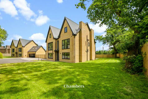 6 bedroom detached house for sale