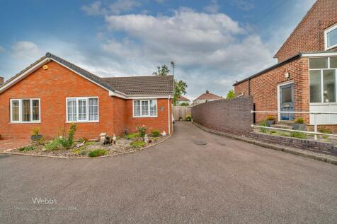 Cedar Close, Hednesford, Cannock WS12 2 bed semi