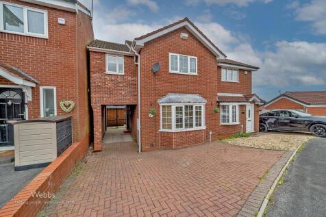 Redwing Drive, Huntington, Cannock WS12 3 bed semi