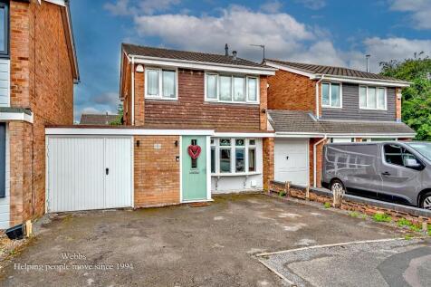 Kielder Close, Heath Hayes, Cannock WS12 3 bed link detached house for sale