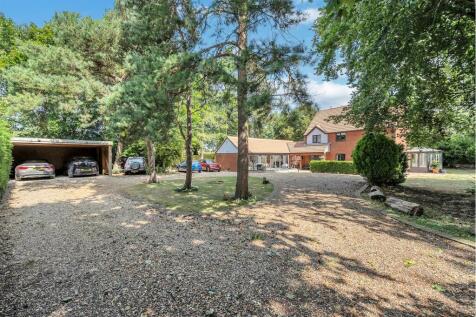 Northgate Avenue, Bury St Edmunds 4 bed detached house for sale