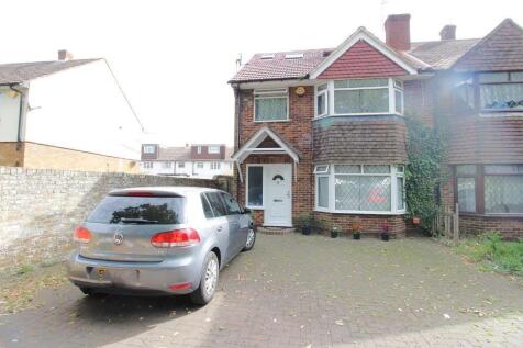 4 bedroom semi-detached house for sale