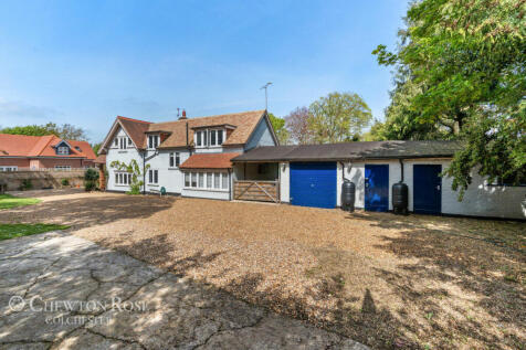 5 bedroom detached house for sale