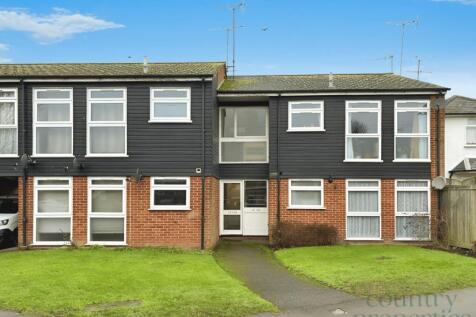 2 bedroom ground floor flat for sale