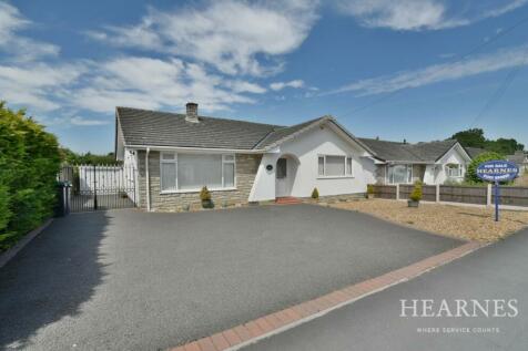 3 bedroom detached bungalow for sale