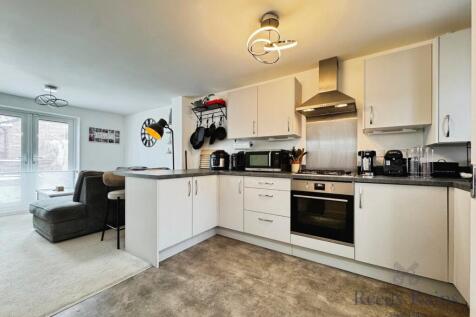 Monarch Avenue, Preston PR5 3 bed terraced house for sale
