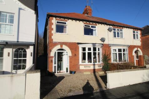 Eighth Avenue, Bridlington YO15 3 bed semi