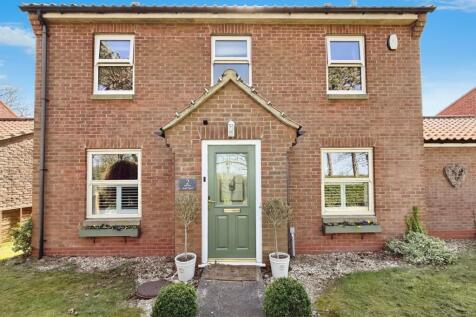 Robin Walk, Grimsby DN37 4 bed detached house for sale