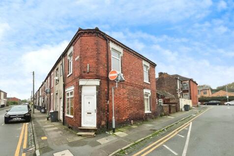 Chatham Street, Staffordshire ST1 4 bed end of terrace house for sale