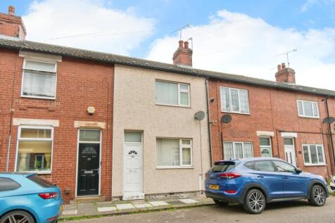 Regent Street, West Yorkshire WF10 2 bed terraced house for sale